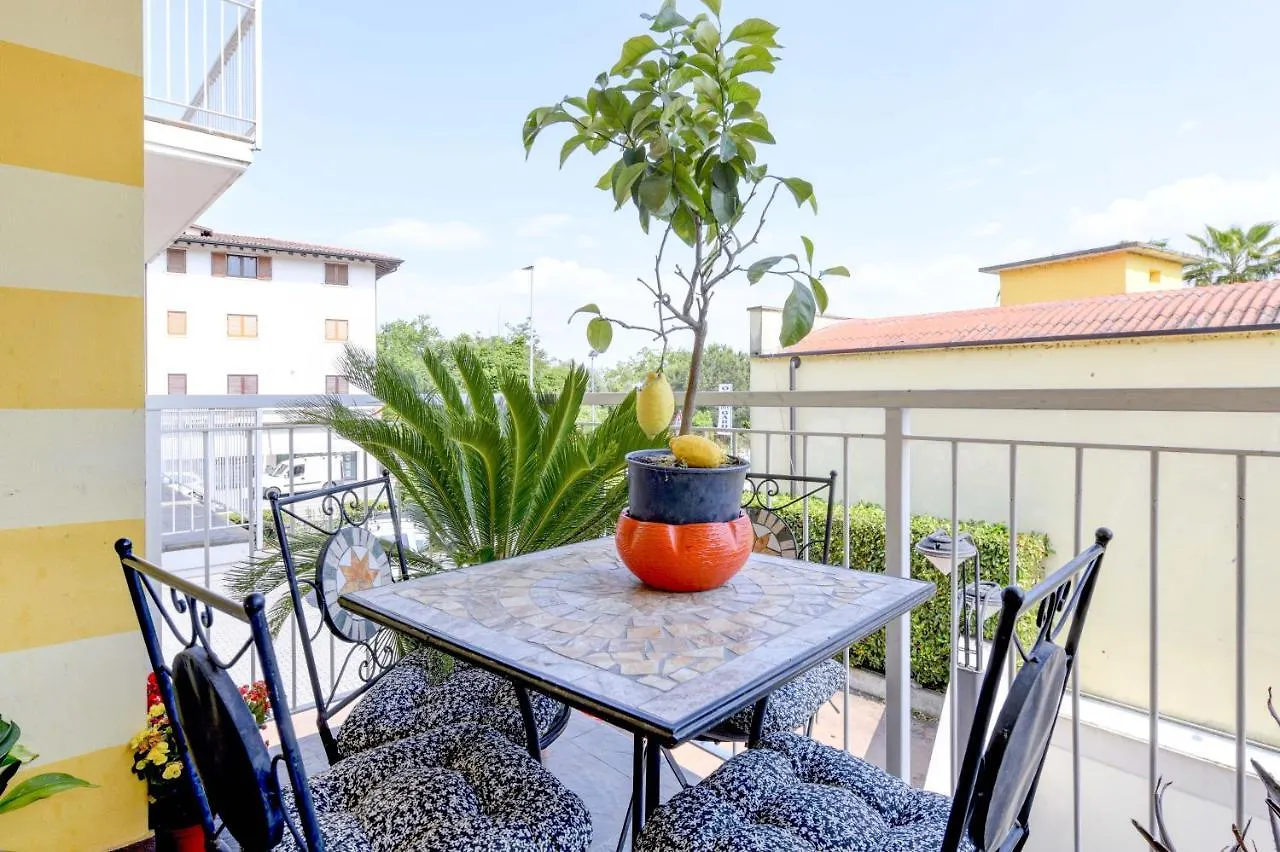 Casetta Giu Al Lago Padenghe sul Garda Apartment