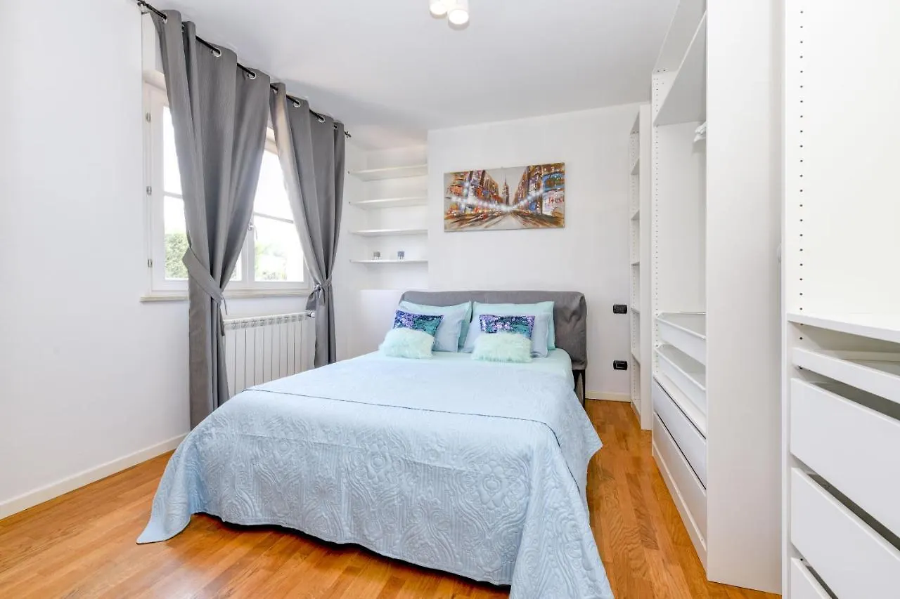 Apartment Casetta Giu Al Lago Padenghe sul Garda